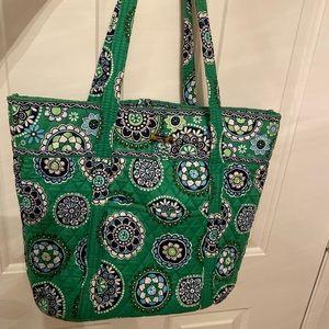 Vera bradley green cupcakes tote